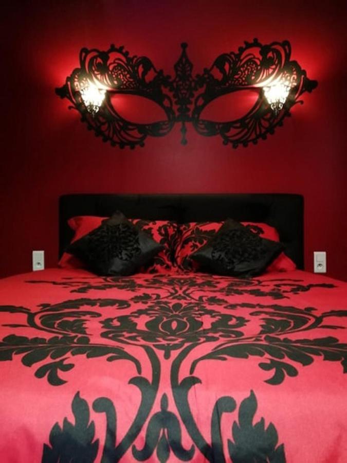 SWEETS-DREAMS-Amiens-Picardie-insolite-balneo-week-end-amoureux Contoire Extérieur photo